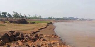 Rio Madeira bate nova mínima histórica e Defesa Civil começa a entregar água para ribeirinhos