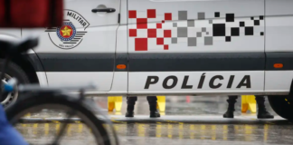 Menino de 4 anos é morto em suposto confronto entre PMs e criminosos