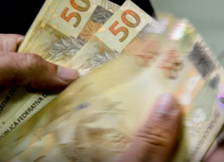 Primeira parcela do décimo terceiro deve ser depositada até esta sexta