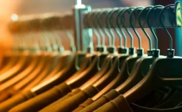 Taxa da blusinha: arrecadação com compras internacionais bate recorde