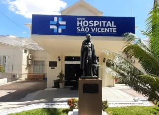 Idosa desmaia ao desembarcar de ônibus e é atingida pelo transporte coletivo em Jundiaí