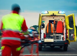 Metalúrgico morre após cair de telhado durante manutenção em Várzea Paulista