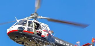 Acidente entre caminhões deixa vítima presa nas ferragens e causa congestionamento na Rodovia dos Bandeirantes, em Jundiaí