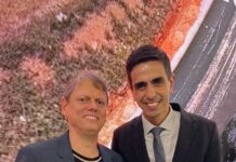 Governador Tarcísio chega a Campo Limpo Paulista para visitar obras da adutora Paiva Castro