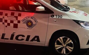 Homem é preso após agredir namorada menor de idade e quebrar celular