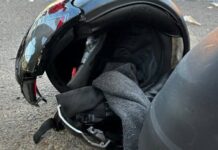 Motociclista morre após perder o controle e bater cabeça na guia