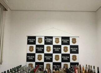 Operação policial prende comerciantes por venda de bebidas alcoólicas falsificadas