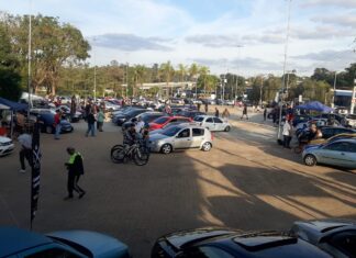 Campo Limpo Paulista recebeu neste sábado o 1º Evento Oficial de Carros Rebaixados e movimentou a cidade