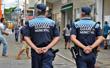 Canil da GM apreende drogas após perseguição em Jundiaí