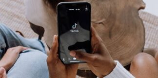 Menino de 12 anos morre após participar de desafio viral nas redes sociais no Reino Unido