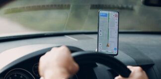 Motorista registra boletim de ocorrência após casal se recusar a pagar corrida por aplicativo