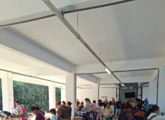 Bazar Solidário do Fundo Social reúne moradores no São José em Campo Limpo Paulista