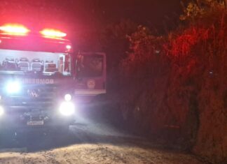 Mais um incêndio atinge área de vegetação no bairro Botujuru