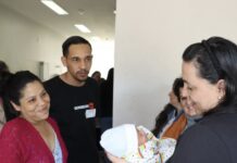 Prefeitura realiza entrega de kit de enxoval na Semana Municipal do Bebê