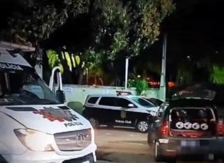 Motorista embriagado com porta-malas aberto e som alto é preso após perseguição em Jundiaí