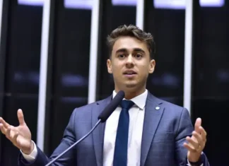 Nikolas Ferreira sugere impeachment de Davi Alcolumbre após negativa sobre pedido contra Moraes