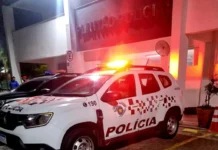 Homem é preso por embriaguez ao volante e direção perigosa em frente a escola no Jardim Vitória