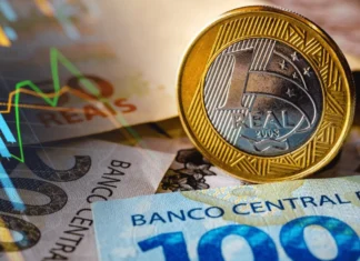 Orçamento 2026: salário mínimo deve subir para R$ 1.631 no próximo ano, prevê governo