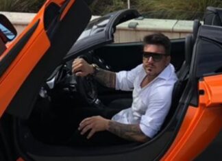 Ex-piloto de Fórmula 1 Tarso Marques é preso em São Paulo dirigindo Lamborghini com queixa de apropriação indébita